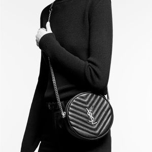 Saint Laurent
Vinyle Round Camera Bag Matelasse Chevron Leather